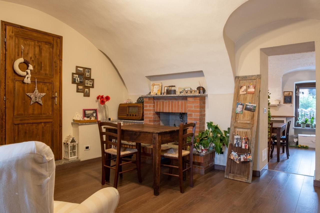 B&B Il Cortile Biella Exterior foto